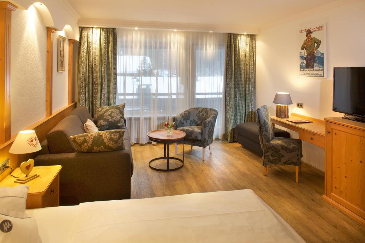 Hotel Menning ***S オーベルストドルフ エクステリア 写真