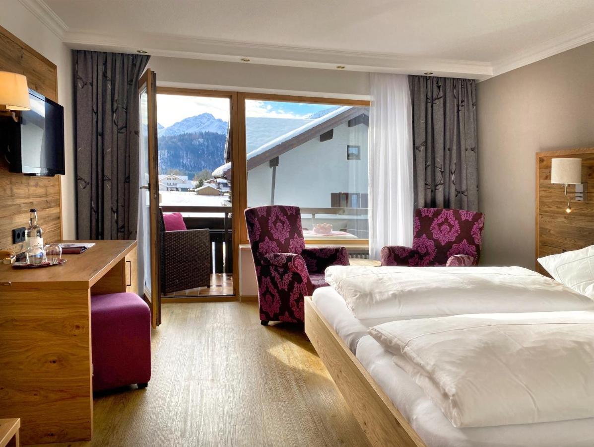Hotel Menning ***S オーベルストドルフ エクステリア 写真