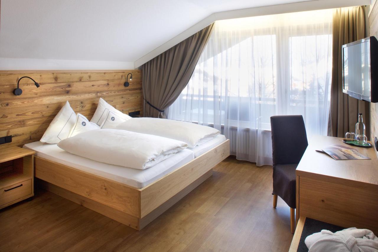 Hotel Menning ***S オーベルストドルフ エクステリア 写真