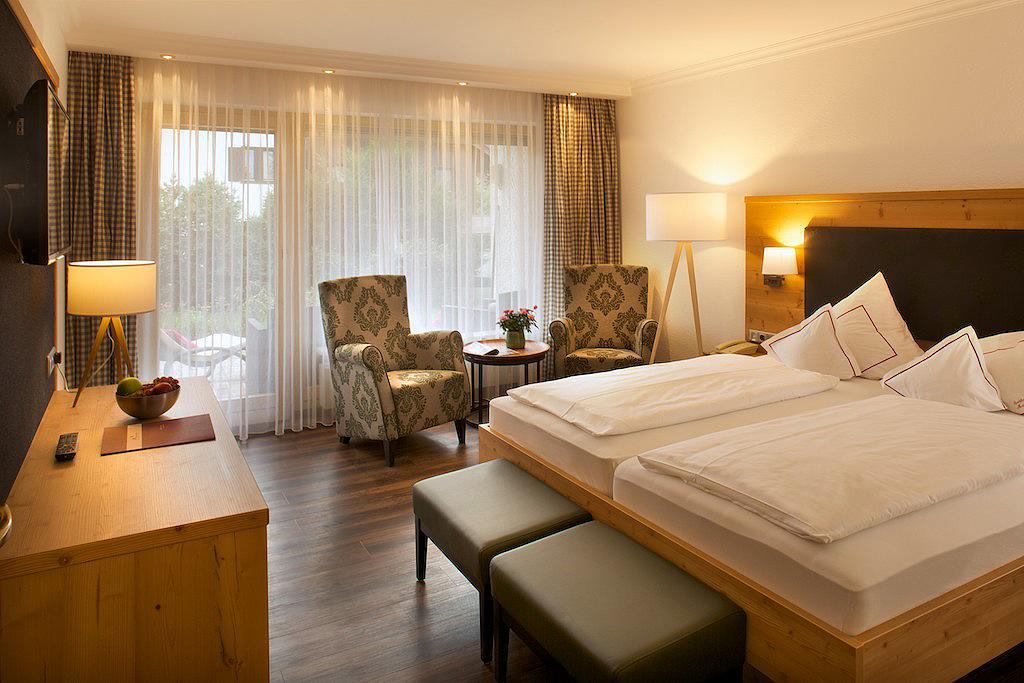 Hotel Menning ***S オーベルストドルフ エクステリア 写真