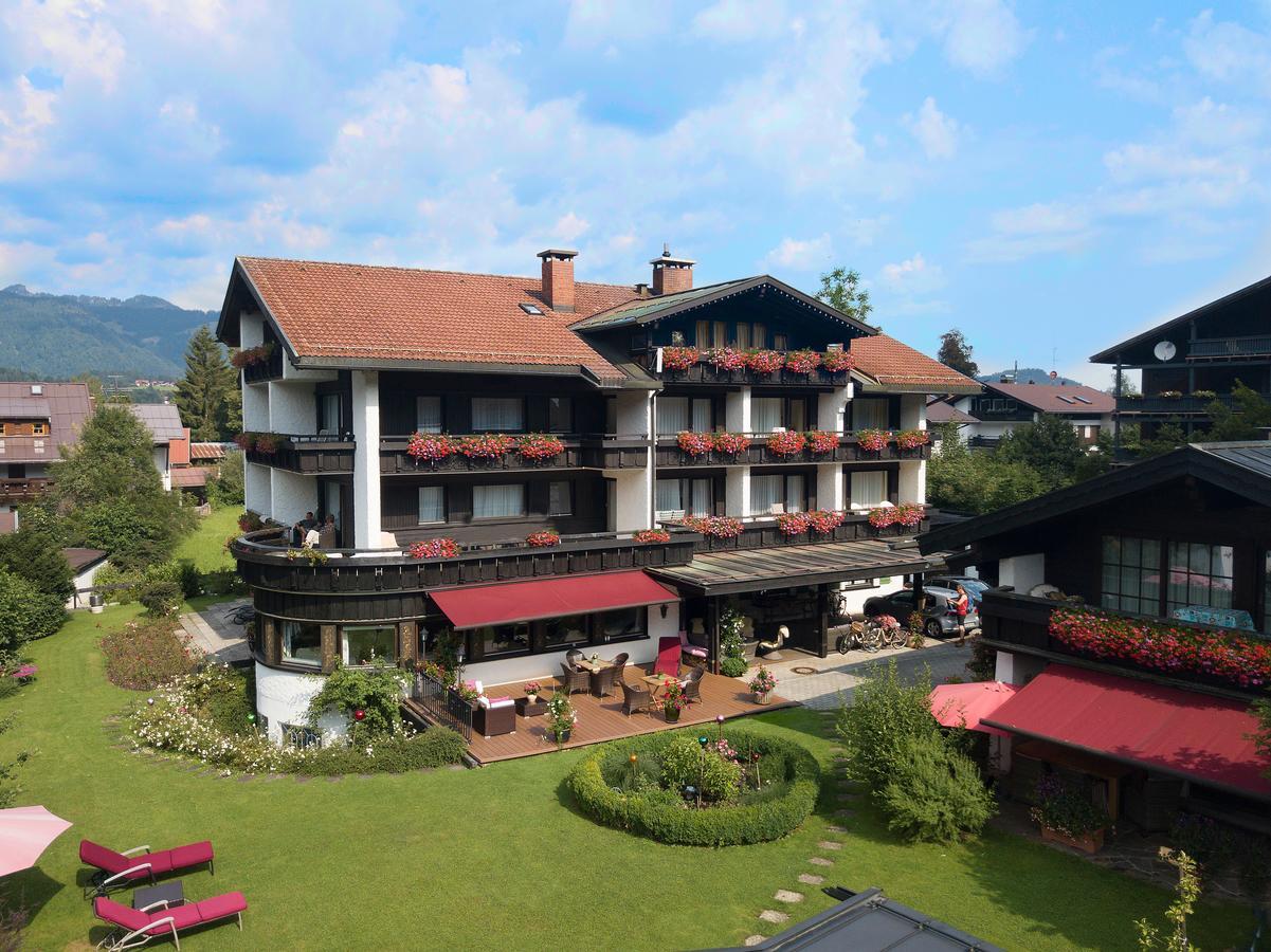 Hotel Menning ***S オーベルストドルフ エクステリア 写真